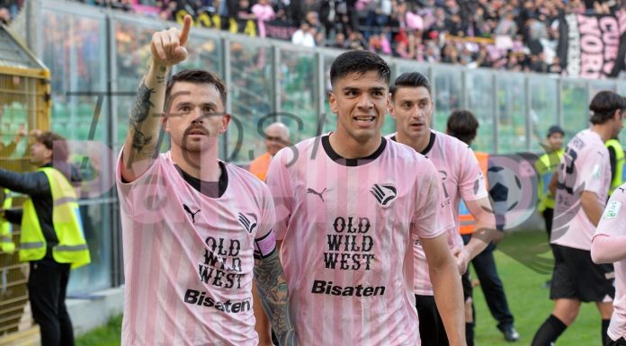 Palermo C5, vittoria sotto l'albero: Sant'Isidoro Bagheria battuto 4-2 -  Calcio Rosanero