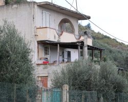 Strage di Altavilla: le foto usate per le torture in casa