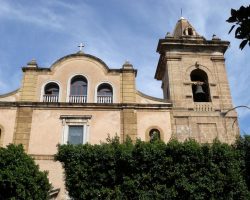 Palermo, aggredito per ottenere denaro il parroco Carmelita