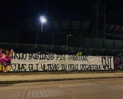 Palermo, nuovo striscione al Barbera: si fa sentire anche la CNI